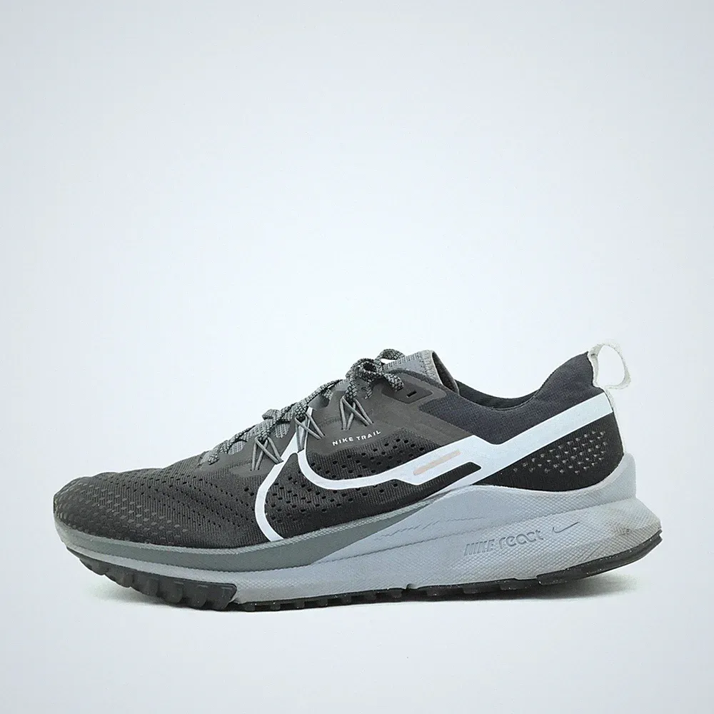 Nike Herren Pegasus Trail 4 Sportschuhe Grau Low-Top React Laufschuh EU 47.5