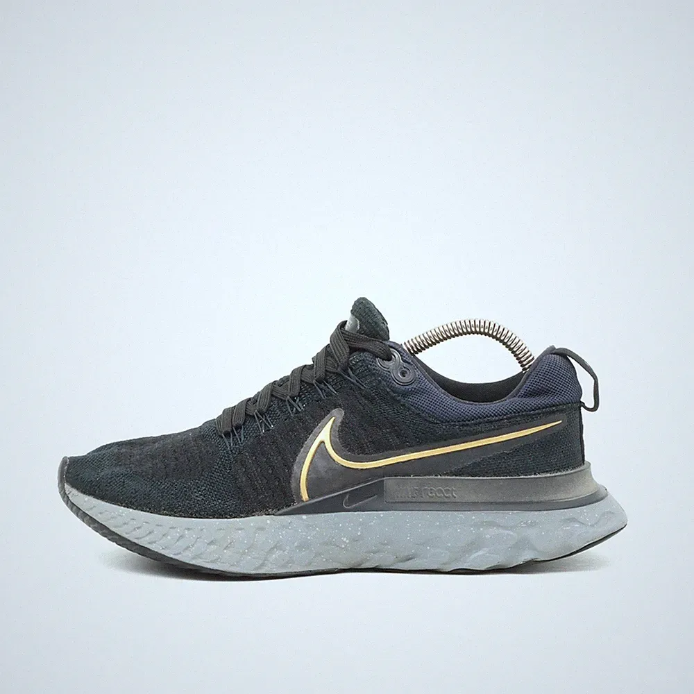 Nike Herren React Infinity Run Flyknit Sneaker Schwarz Leicht Laufschuhe EU 42