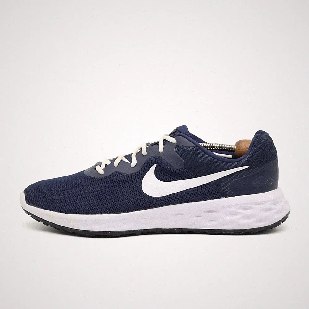 Nike Herren Revolution 6 Sneaker Dunkelblau Weiß Mesh Low-Top Laufschuhe EU 45.5