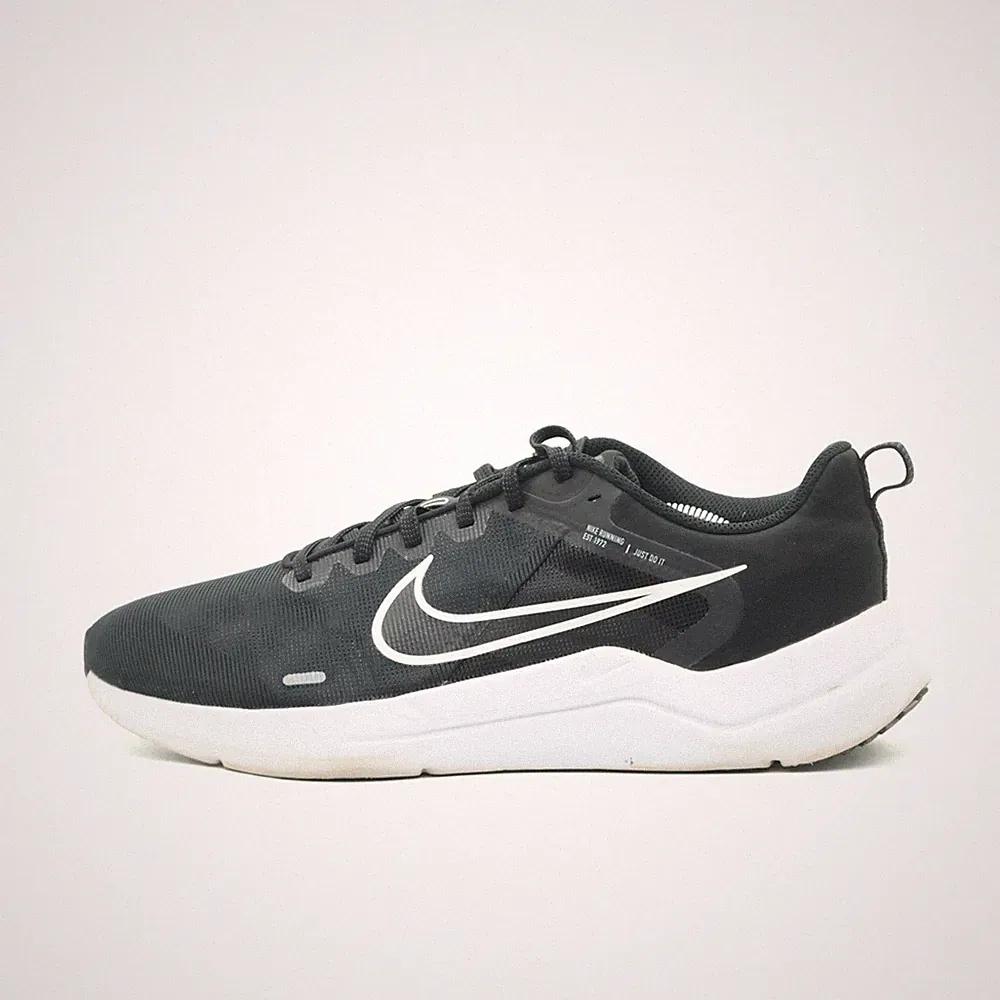 Nike Herren Run Swift 3 Sneaker Schwarz Weiß Synthetik Running Laufschuh EU 46