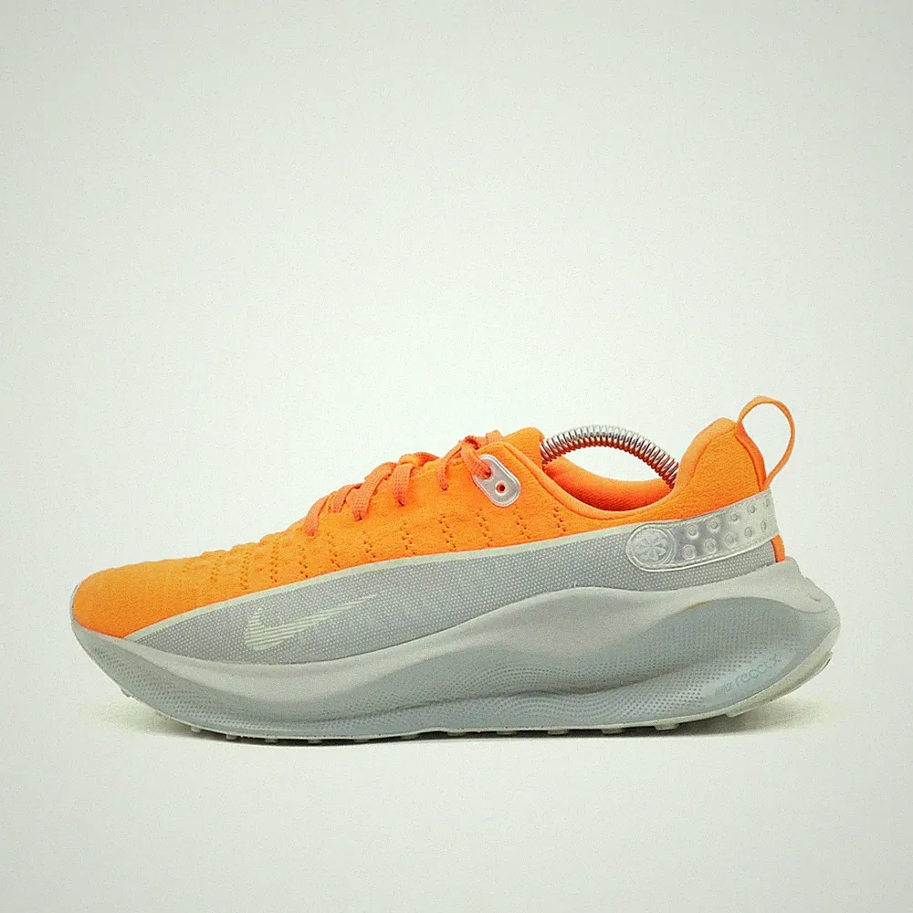 Nike Herren Zoom Vomero 5 Sneaker Orange Synthetik Niedrig Laufschuh EU 44