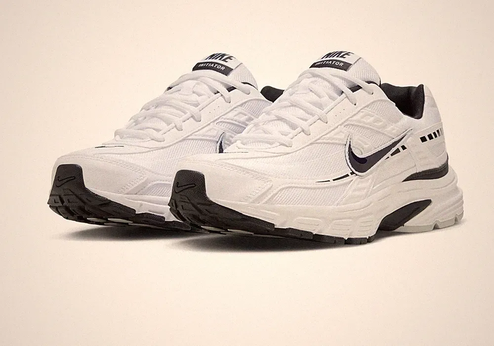 Nike Herrn Sport Freizeit Fitness Schuhe Initiator Laufschuhe Weiß Neu