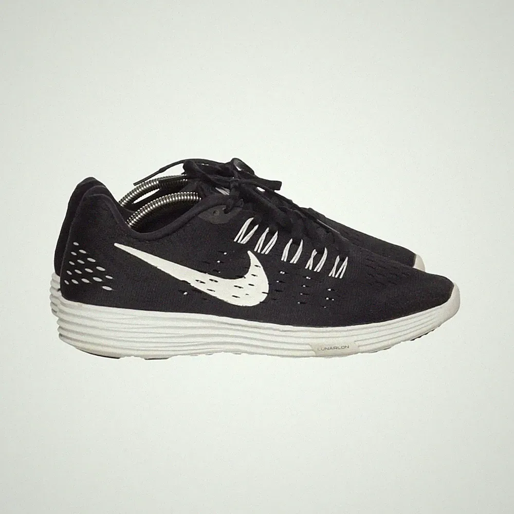 Nike, Laufschuhe, Größe: 38 1/2, Lunartempo, Schwarz/Weiß, Herren #Jpa