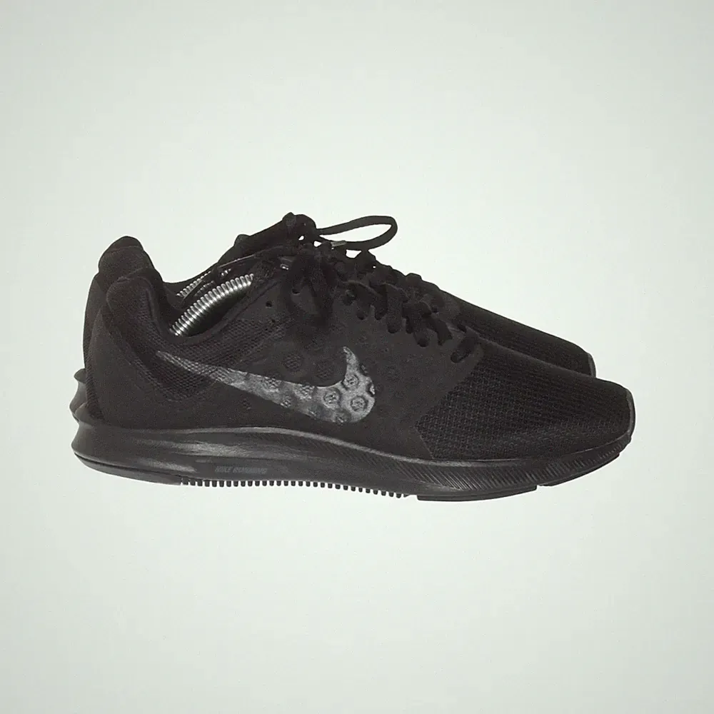 Nike, Laufschuhe, Größe: 38 1/2, model: downshifter, Schwarz, Herren #Uw4