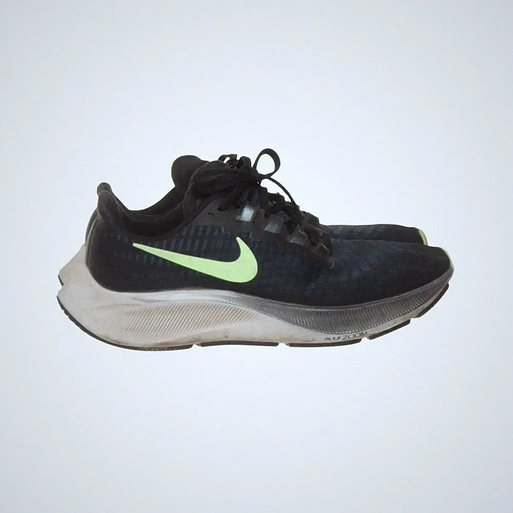 Nike, Laufschuhe, Größe: 38 1/2, Schwarz/Grün, Herren #duS