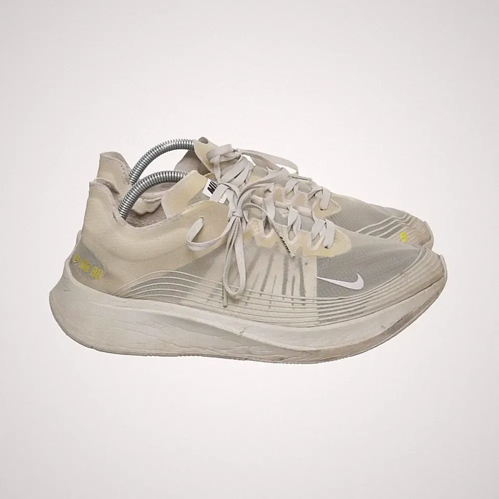 Nike, Laufschuhe, Größe: 44, model: zoom fly, Beige, Herren #IgQ