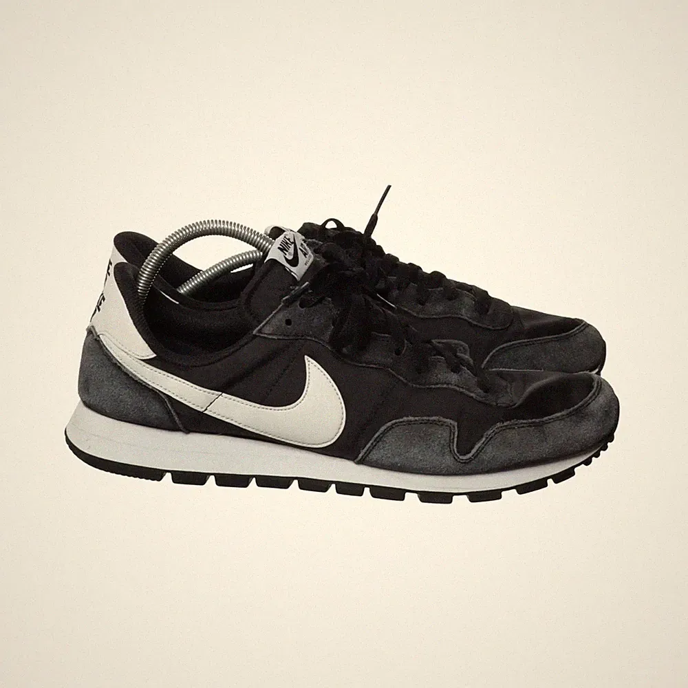 Nike, Laufschuhe, Größe: 47 1/2, Schwarz/Weiß, Herren #vox