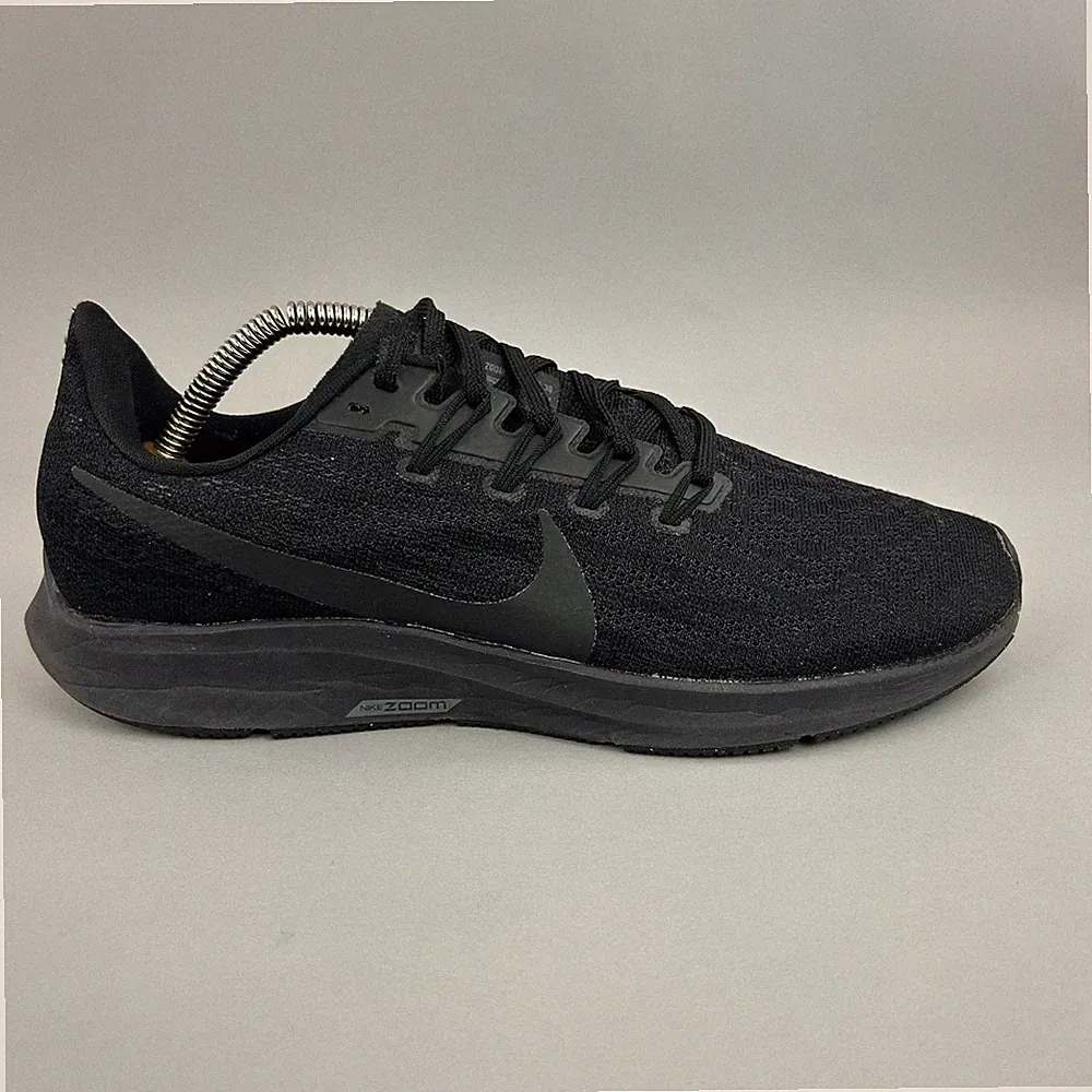 Nike Laufschuhe Herren UK8,5 schwarz Zoom Cushion leichte Turnschuhe atmungsaktiv