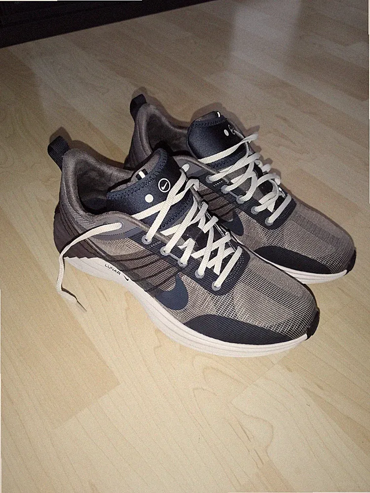Nike Lunar Roam Gr 43 Sneaker, Sportschuhe, Laufschuhe,Trainingsschuhe