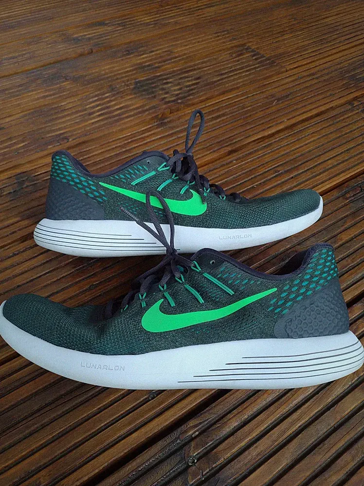 NIKE Lunarglide 8 EU Gr. 46 Sneaker / Training / Laufschuhe / Sportschuhe