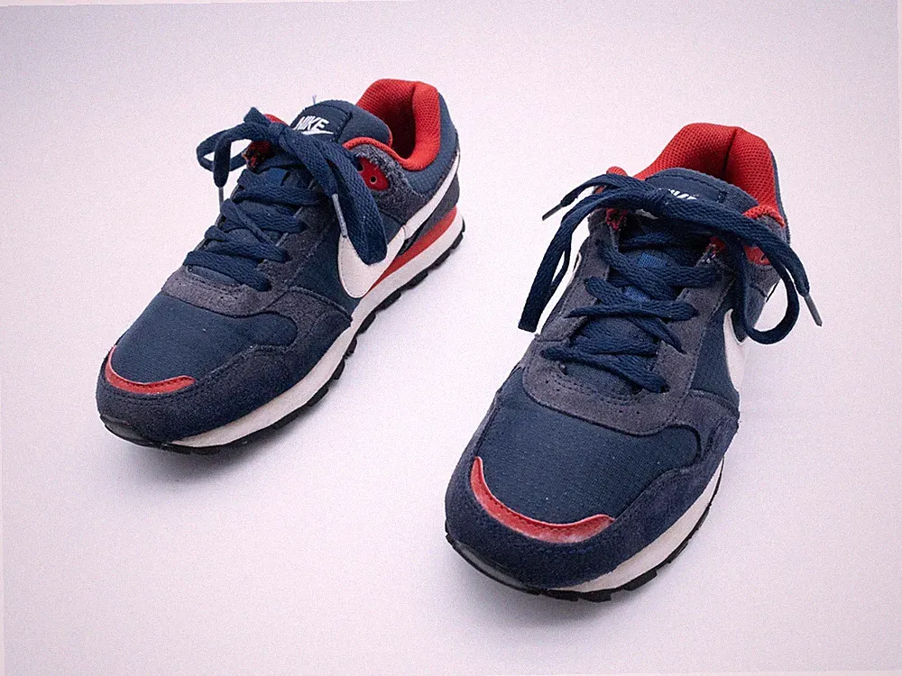 Nike MD Runner 2 Unisex Sneaker Sportschuh Laufschuh Gr 37,5 EU Art 22519-30