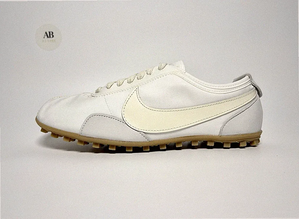 Nike Moon Shoe OG Retro Waffle Summit White Soft Pearl Nylon UK Size 7 EUR 41