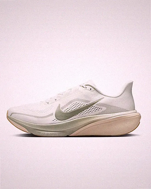 Nike Pegasus 42 Herren Laufschuhe in Spruce Aura/Pale Ivory