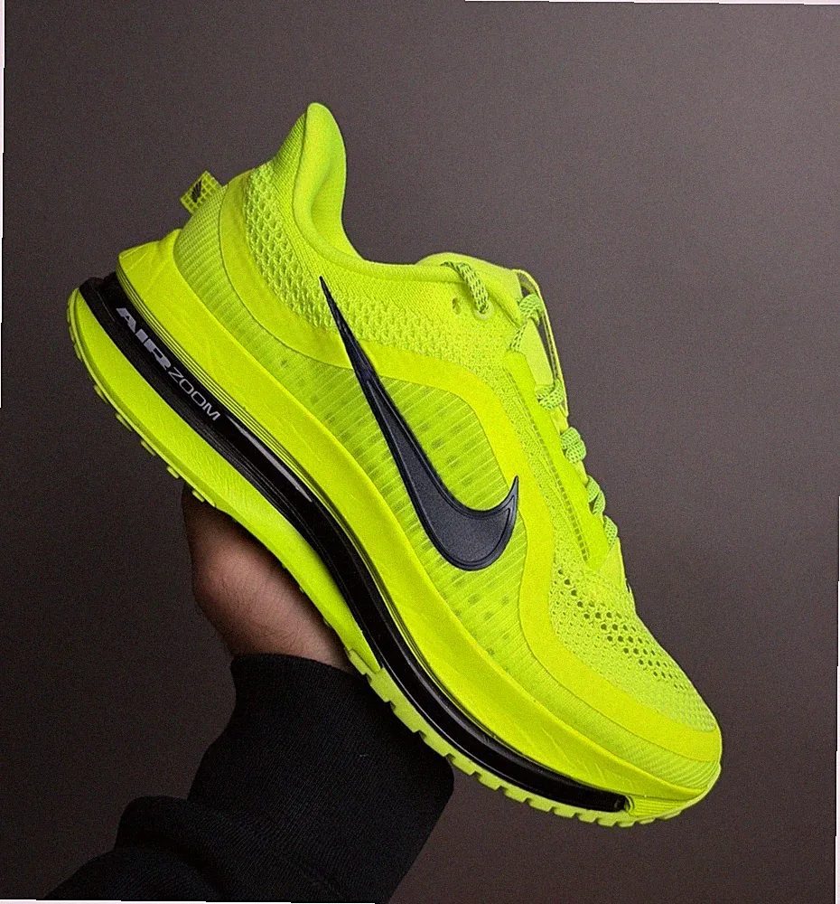 Nike Pegasus Premium Laufschuhe Herren EU 46 HQ2592-700