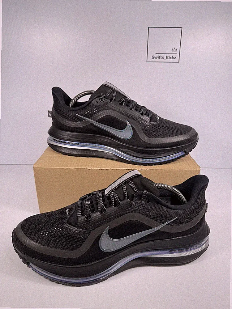 Nike Pegasus Premium Laufschuhe Turnschuhe - Schwarz - Größe UK 9,5 - HQ2592 005