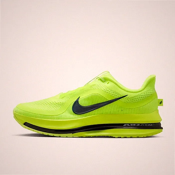 Nike Pegasus Premium Volt Gelb Laufschuhe Sneaker Herren Größe 43 46