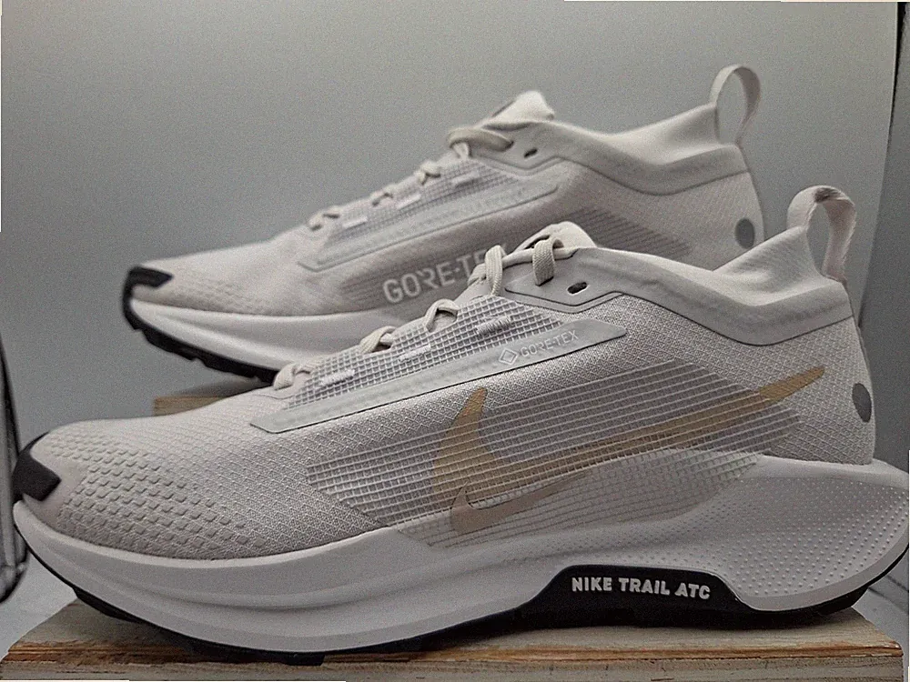 Nike Pegasus Trail 5 Gore-Tex Laufschuhe Herren Uk 8 Brandneu Af10
