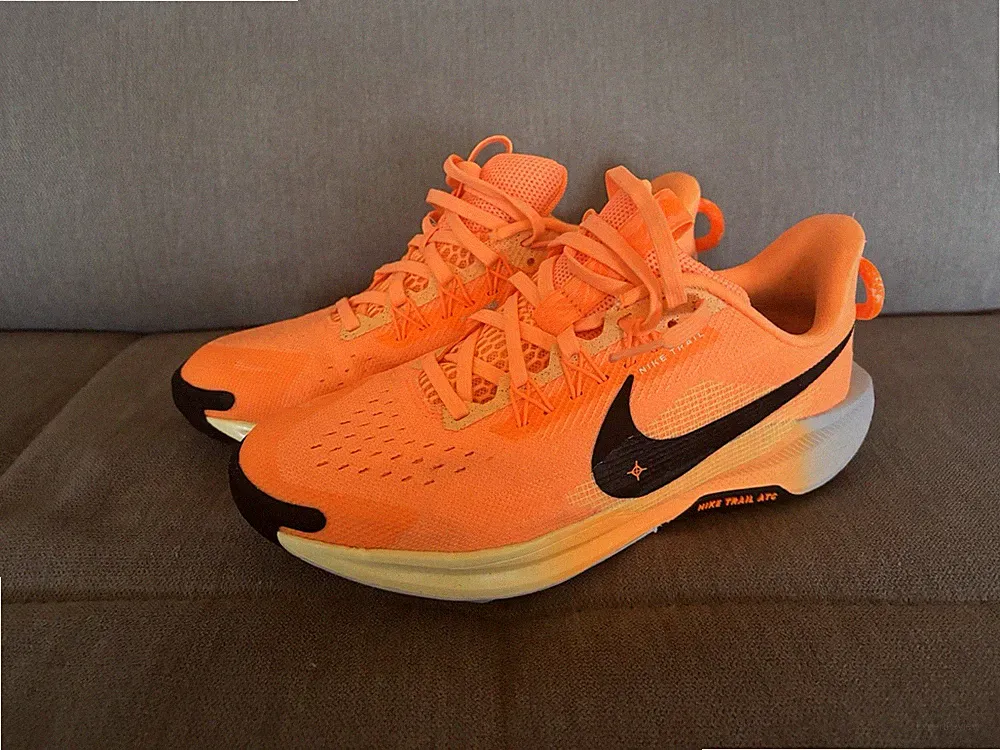 Nike Pegasus Trail 5 Trail Damen Laufschuhe , Orange , 1x getragen Top Zustand
