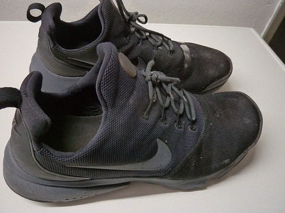 Nike Presto Fly Gr. 43 / US 9,5 / 27,5 cm - Nike # 908019-008 black gray schwarz