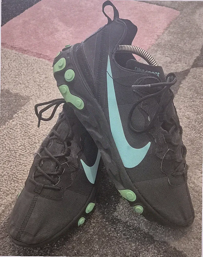 Nike React Element 55 Gr. UK 9 Laufschuhe Sportschuhe Low Jade Schwarz