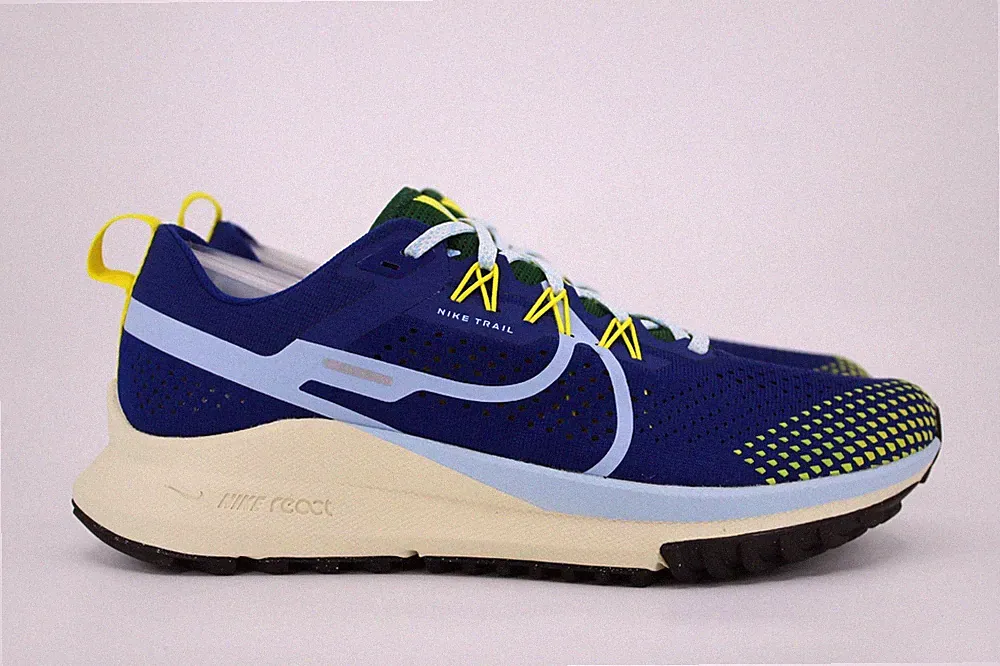Nike React Pegasus Trail 4 Laufschuhe UK 10,5 Deep Royal Blue DJ6158-400