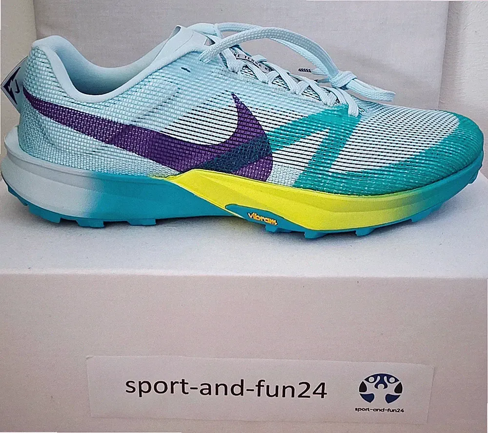 Nike React Terra Kiger 10 Trail-Laufschuh FV3929-400 Hellblau Gr. 44,5