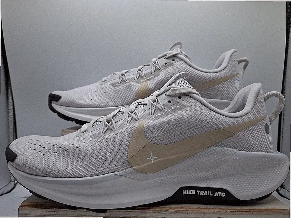 Nike ReactX Pegasus Trail 5 Herren Laufschuhe Uk 8 Brandneu Af8