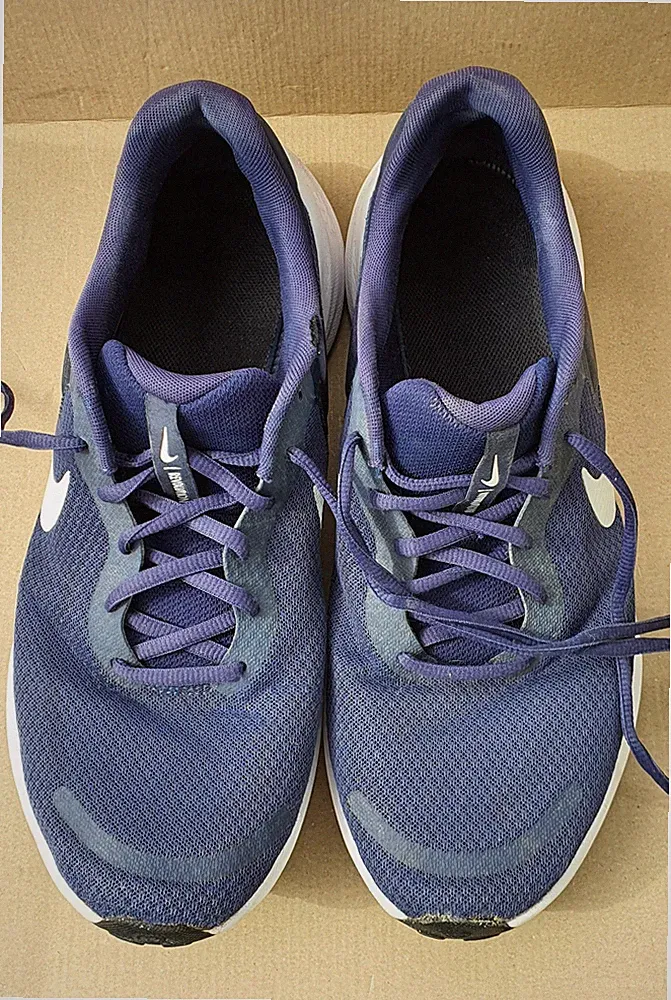 NIKE REVOLUTION Sneaker Laufschuhe Running Herren Gr. 46
