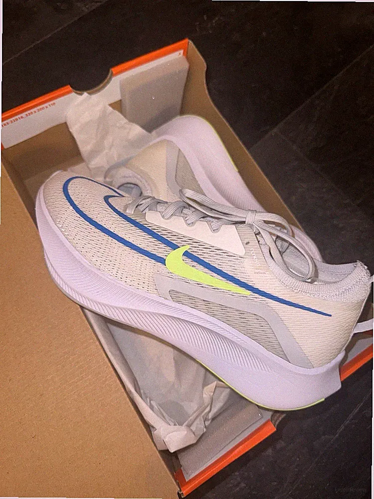 Nike Running Zoom Fly 4 Laufschuhe Marathon Neu gr. 40,5