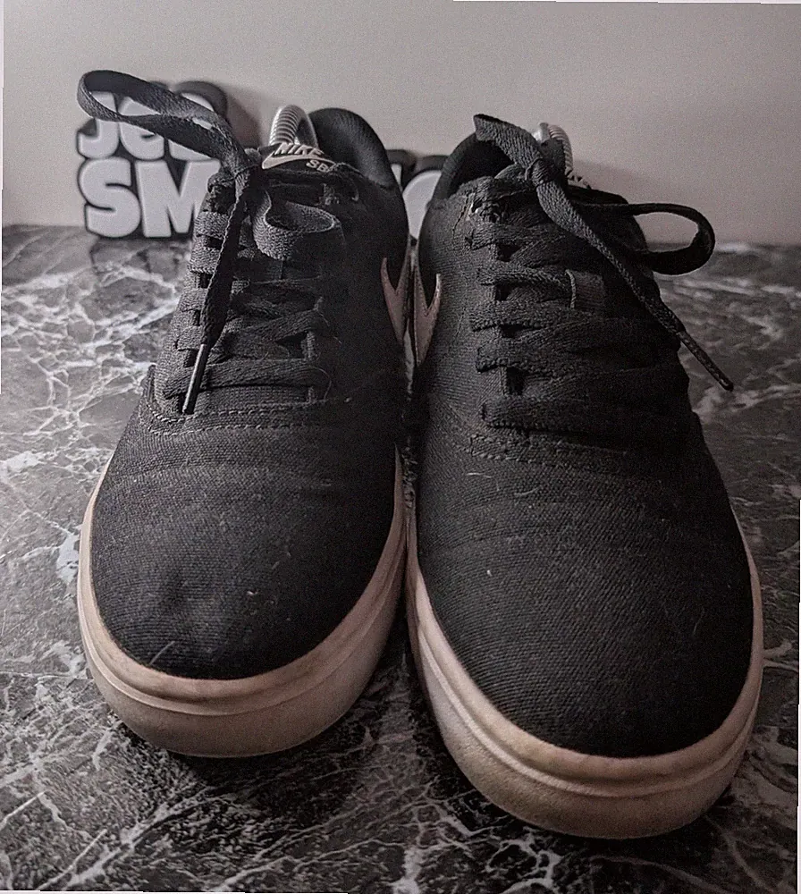 Nike SB Check Solar schwarz/weiß Turnschuhe UK Größe 6 Skater flache Schuhe gebraucht