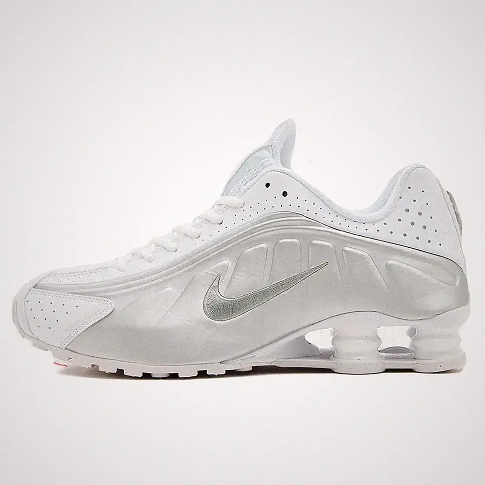 Nike Shox R4 Weiß Silber Herren Sneaker Schuhe Gr. UK 11