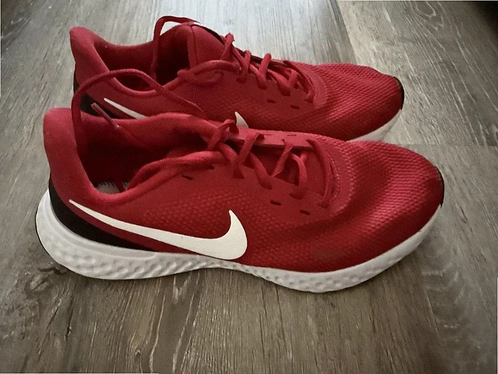 Nike Sportschuhe Gr. 41 - Laufschuhe, Turnschuhe, Freizeitschuhe