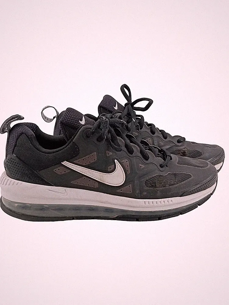 Nike Sportschuhe Herren Laufschuhe Schwarz Gr. 40.5 Sportlich