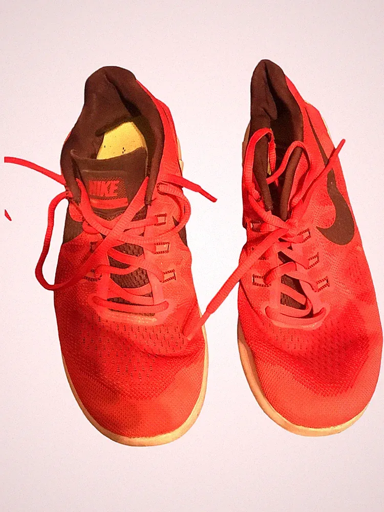 Nike Sportschuhe Herren Rot Größe 38.5 Laufschuhe Turnschuhe