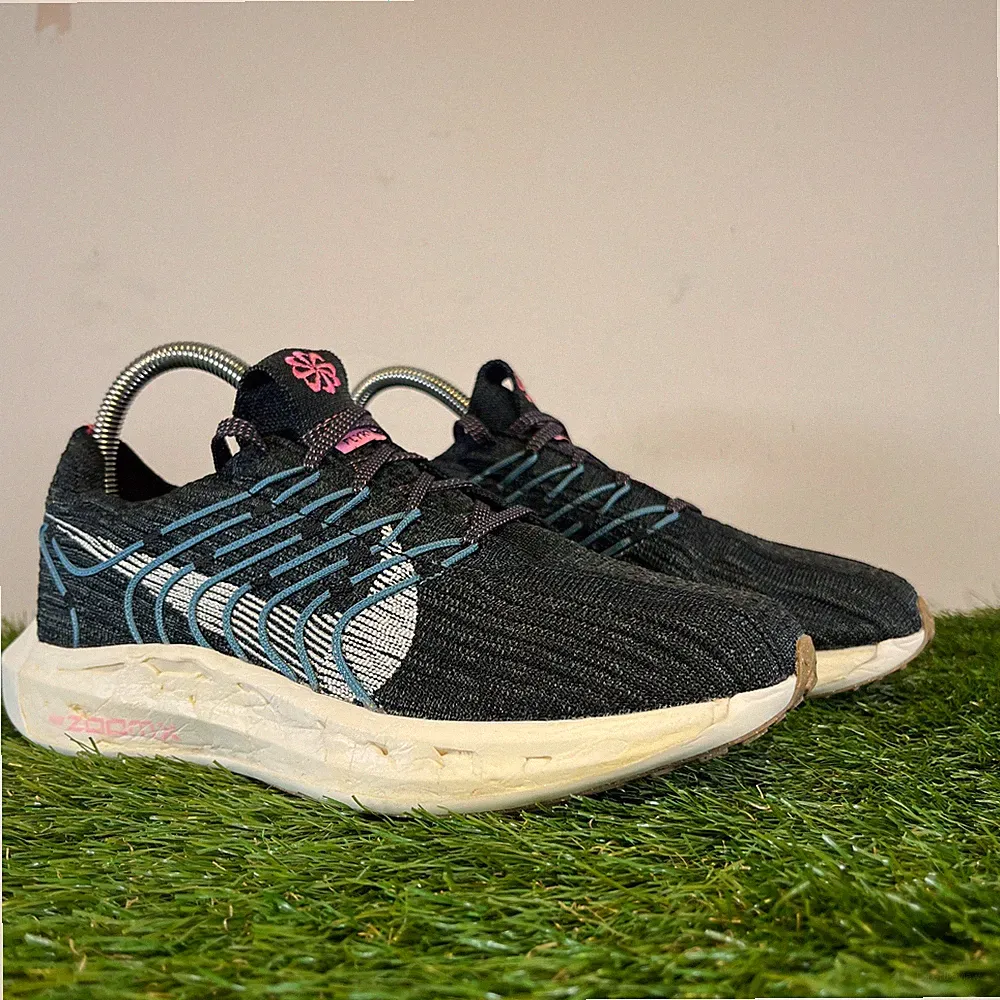 Nike Turnschuhe Größe 4 Herren Grau Pegasus Turbo Next Nature Outdoor Laufschuhe