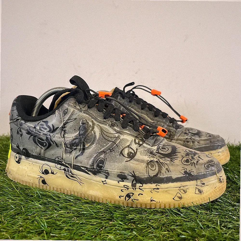 Nike Turnschuhe Größe 7 Herren schwarz Air Force 1 experimentell Halloween Laufschuhe