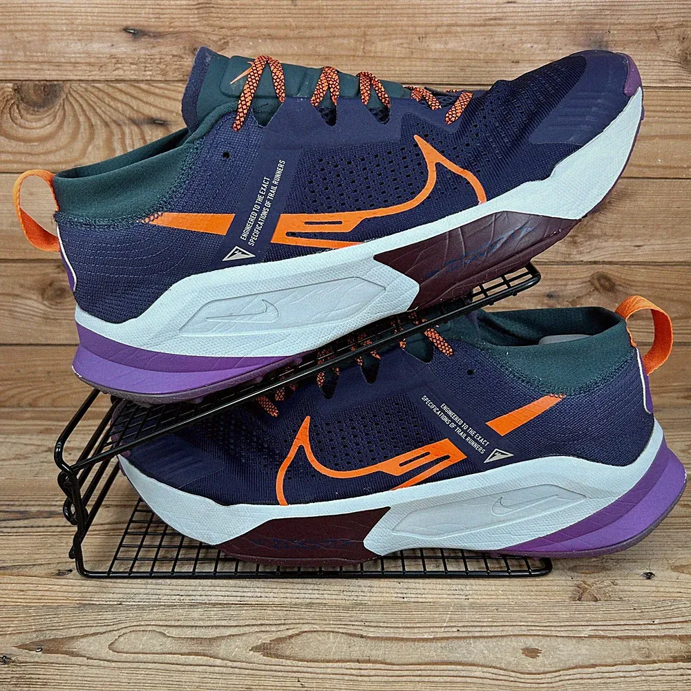 Nike Turnschuhe Herren UK 13 ZoomX Zegama lila Tinte Sicherheit orange Trail Laufschuhe
