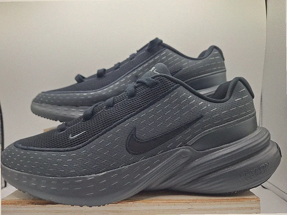 Nike Uplift Laufschuhe Herren Uk 6 Brandneu Ae55