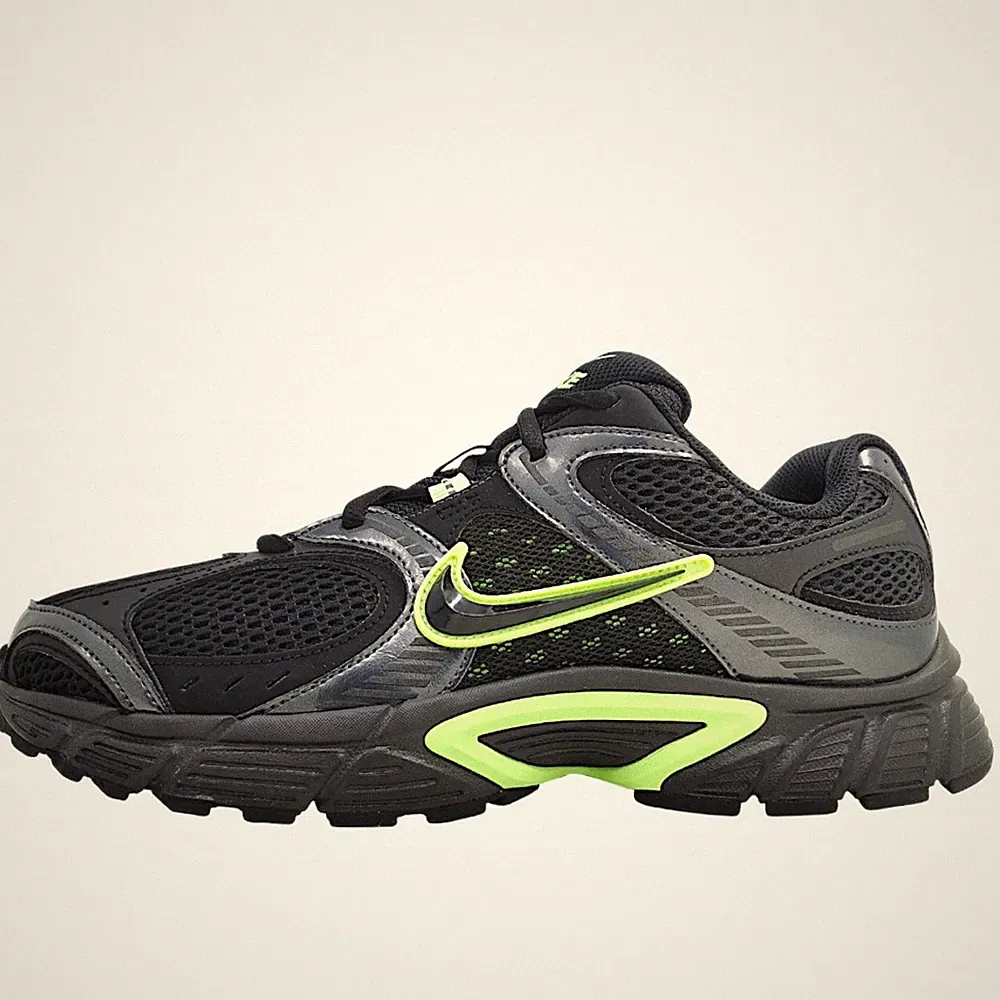Nike V5 RNR Herren Laufschuh in Schwarz