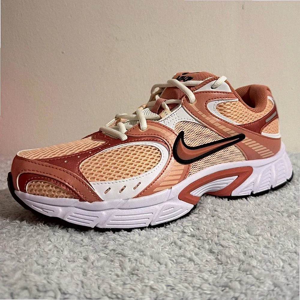 Nike V5 RNR Herren Laufschuhe Sneaker EU 44,5 Rosa/Weiß/Schwarz IF2330-600