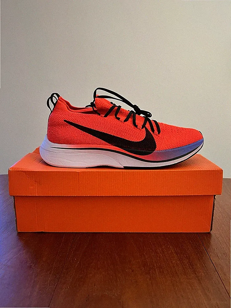 Nike Vaporfly 4% Flyknit ZoomX Laufschuhe Herren 9 UK | Brandneu *Selten*