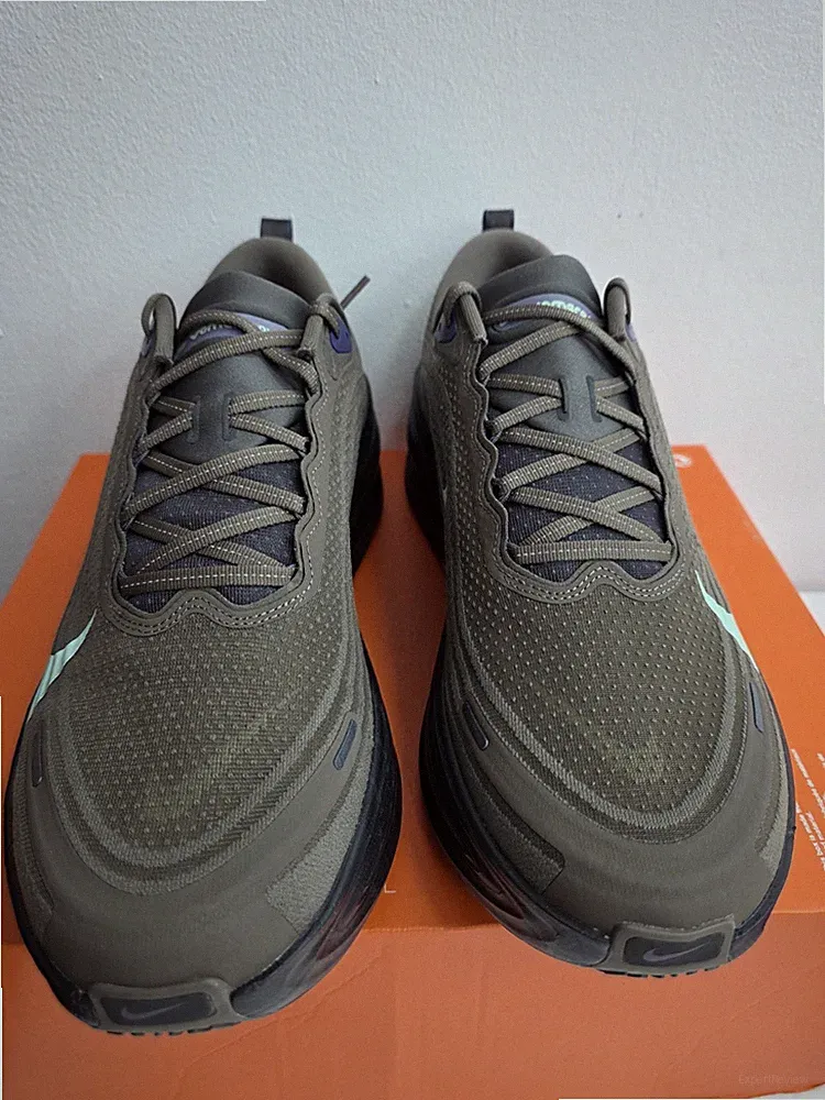 Nike Vomero Plus Ironstone Quartz Patina UK13 EU48,5 IR7550-030 Brandneu
