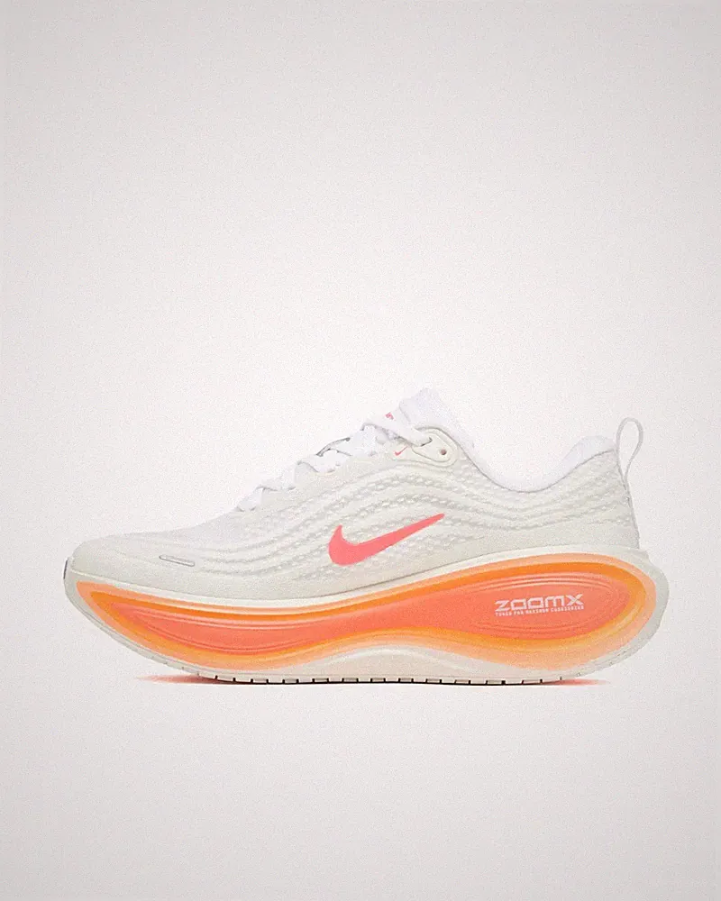 Nike Vomero Plus WMNS HV8154-107 Sail Hot Lava Laufschuhe EU 36,5