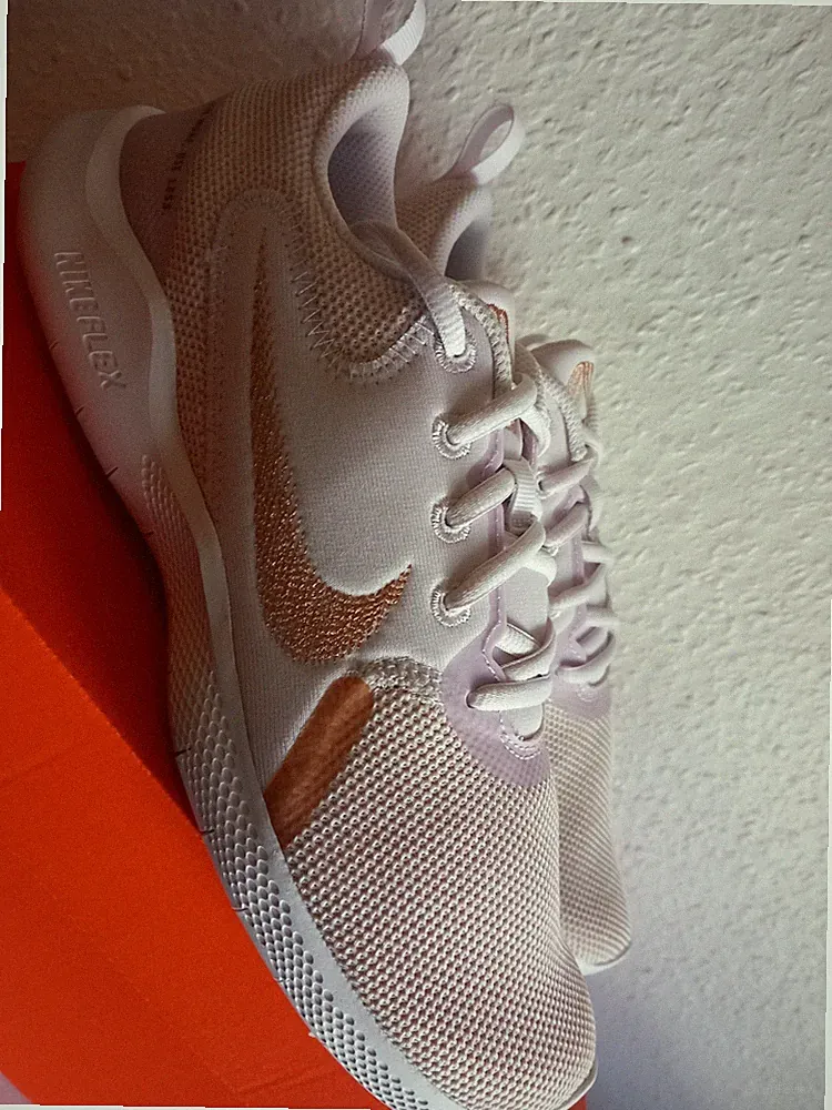 Nike Womens Flex Run Experience Damen Laufschuhe Grösse 40.5 Neu