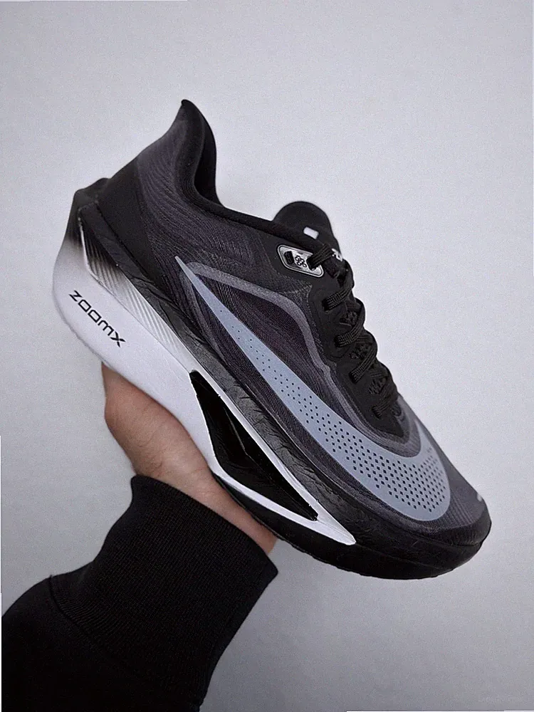 Nike Zoom Fly 6 EK White Black Pale Ivory Sail EU 42.5 Herren Laufschuhe Neu OVP
