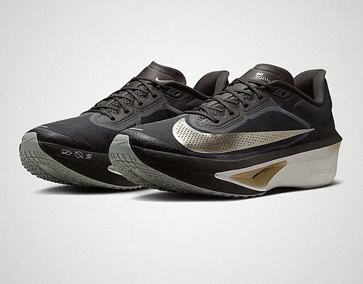 Nike Zoom Fly 6 Ji Laufschuhe Medium Ash Metallic Gold EU 38,5 HQ3043-200