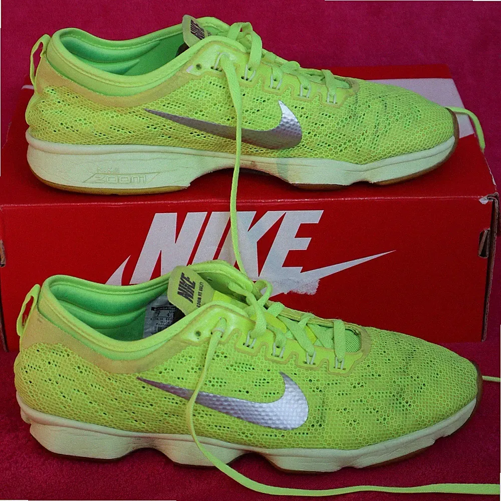 Nike Zoom Laufschuhe Große 38