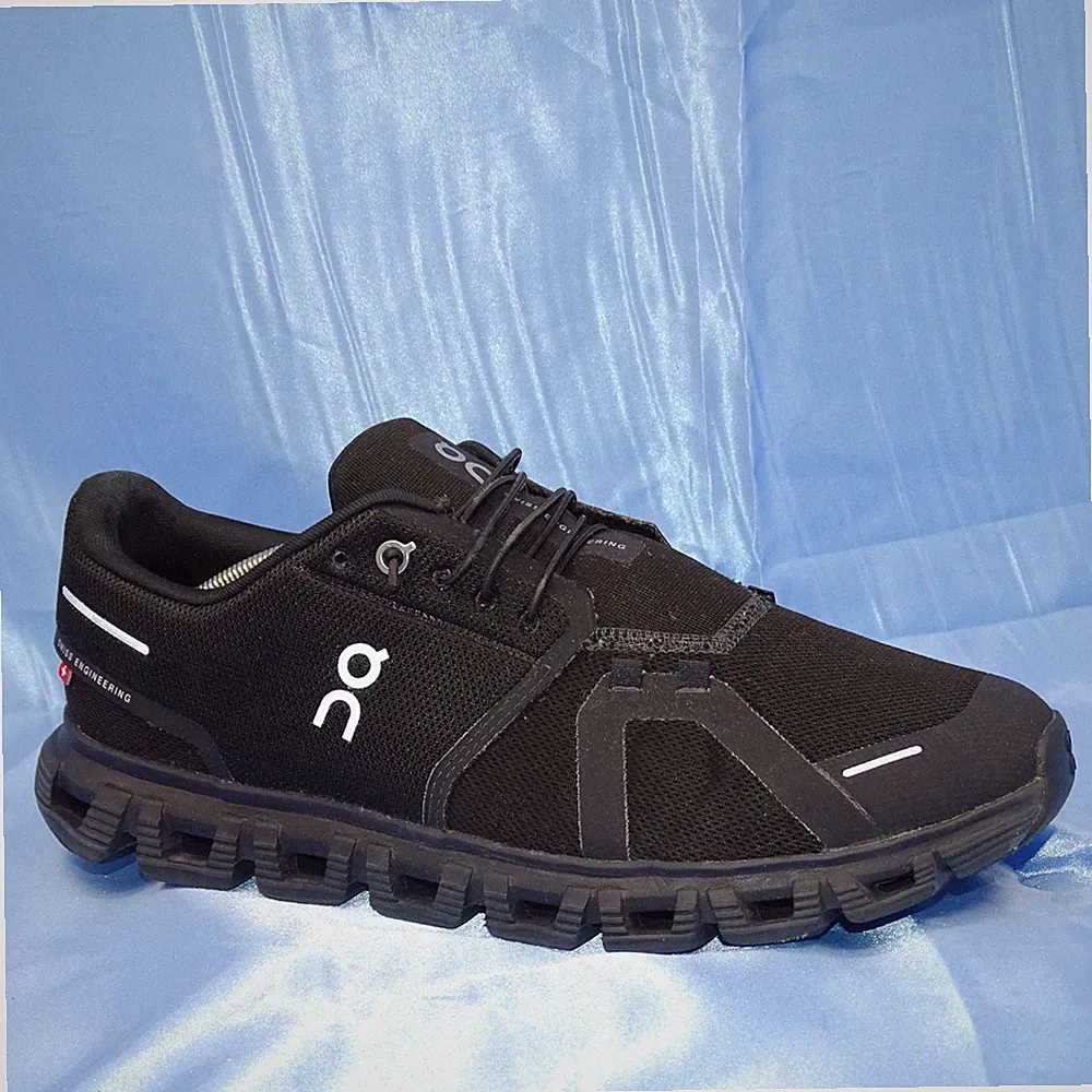 ON CLOUD 6 GR 45 RUNNING LAUFSCHUHE CLOUDTEC SCHUHE SNEAKER BLACK SWISS A7