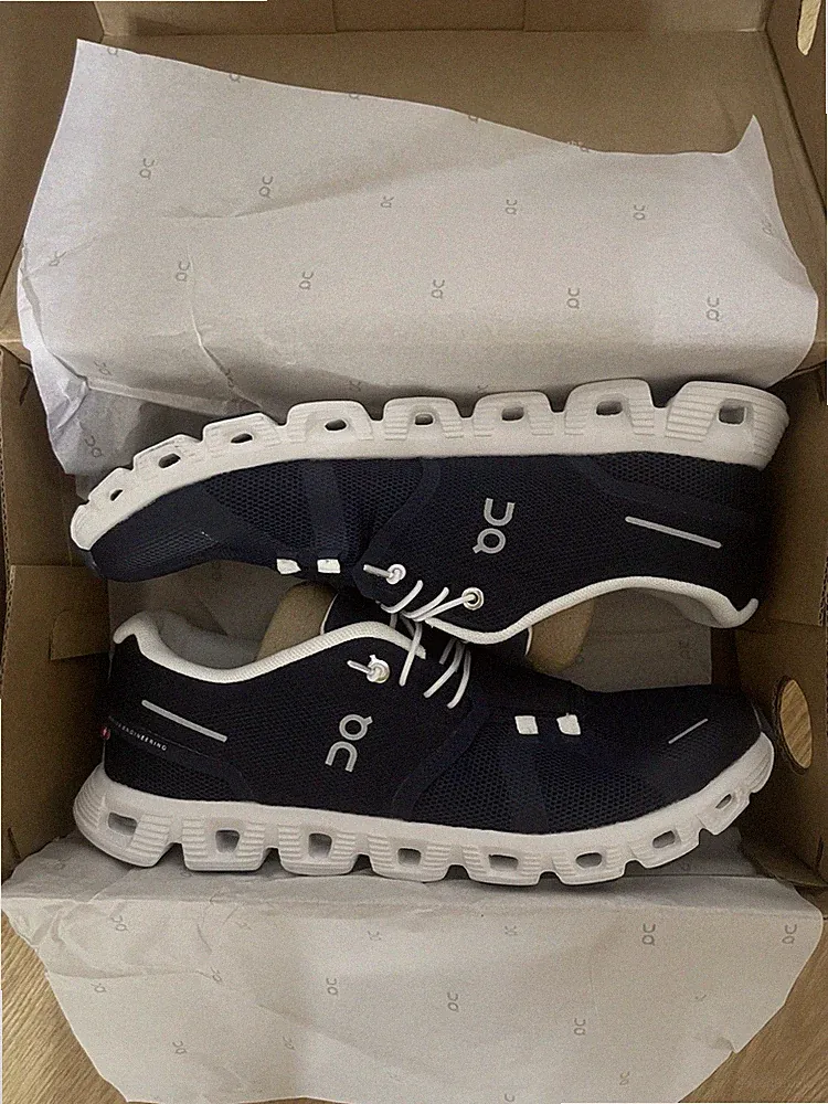 On Cloud Herren Laufschuhe Sneaker blau/weiß Mesh atmungsaktiv GR 43