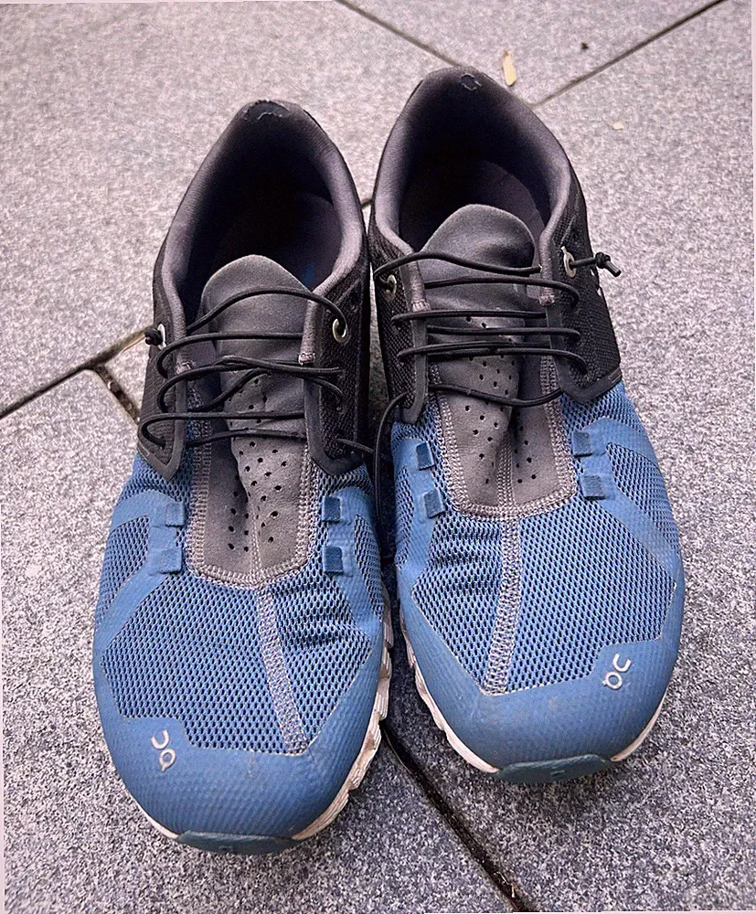 On CloudTec Herren Laufschuhe Sneaker Blau/Schwarz Mesh Schnürung EU 44